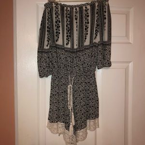 SOLD L’ATISTE Black & White Floral Lace Romper